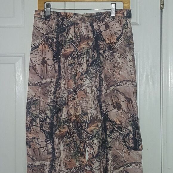 Lightweight camo straight leg cargo pants Sz 28 W 28 NWOT - Picture 6 of 6